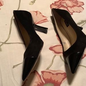 Subtle spectator shoes